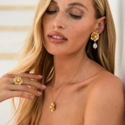 Blossom Halsband / Crystal (Guld)><noscript><img width=