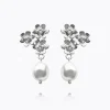 Juni Örhängen / Pearl Crystal (Rhodium)>Caroline Svedbom Online