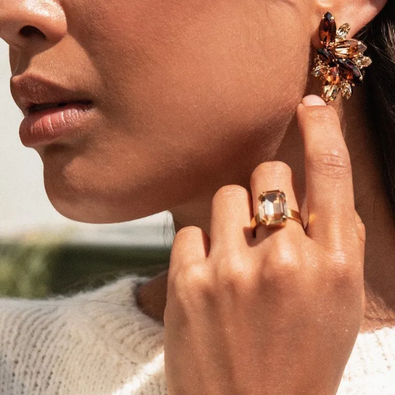 Lydia Ring / Crystal (Guld)>Caroline Svedbom Discount