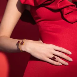 Caroline Svedbom Mini Drop Ring / Mulberry Red (Rhodium)>Caroline Svedbom Ringar
