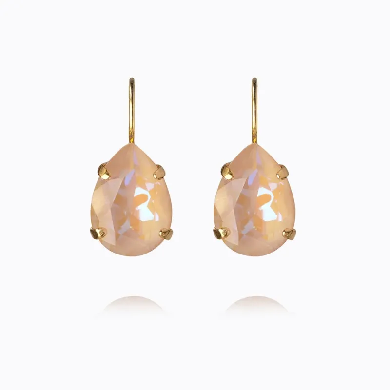 Mini Drop Clasp Örhängen/ Ivory Creme Delite (Guld)>Caroline Svedbom