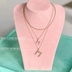 Mini Letter M Halsband (Rhodium)>Caroline Svedbom Online