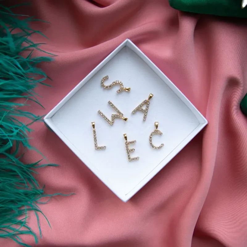 Mini Letter L Halsband (Guld)>Caroline Svedbom Online
