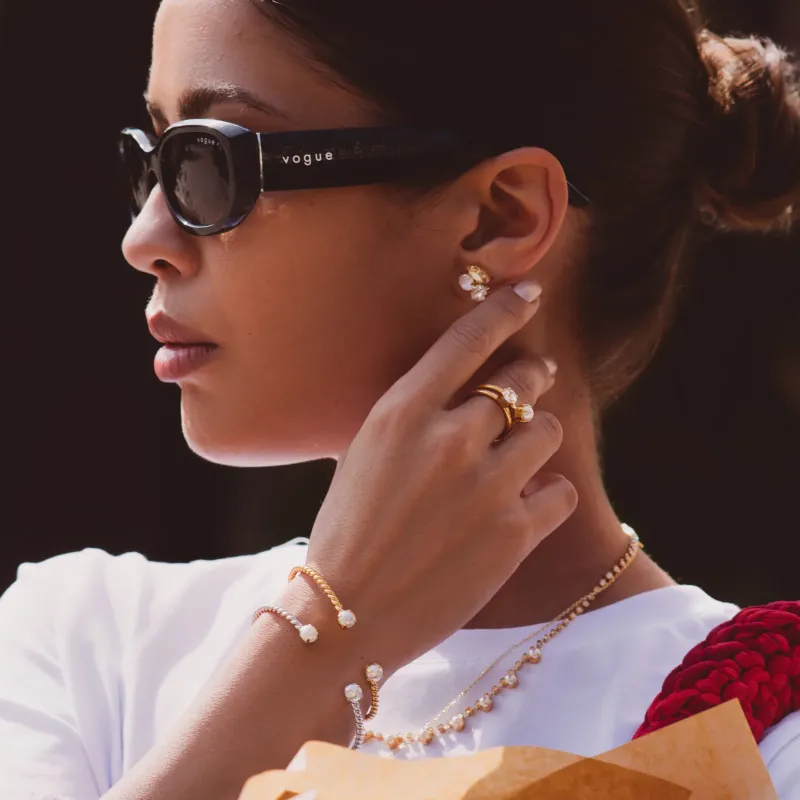 Caroline Svedbom Mini Twisted Armband/ Pearl (Guld)>Caroline Svedbom Armband Best