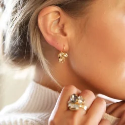 Petite Timo / Golden Shadow + Silk>Caroline Svedbom
