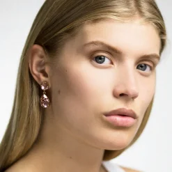 Örhängen Classic Drop Vintage Rose (Rhodium)>Caroline Svedbom Best