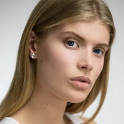 Örhängen Petite Drop Stud Black Diamond (Rhodium)>Caroline Svedbom Outlet