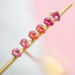 Superpetite Drop Örhängen / Rose Peach (Rhodium)>Caroline Svedbom Best