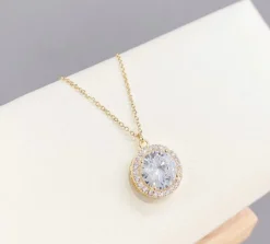 Celine Estelle Guldhalsband med 14K förgyllning och CZ 42+5 cm>KAMPANJ New