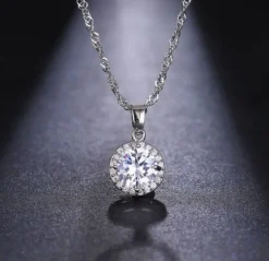 halsband silver med cubic zirconia och CZ 40+5 cm>Celine Estelle Outlet