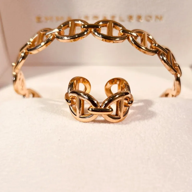 Anchor Ring Guld Ring171>Emma Israelsson Best