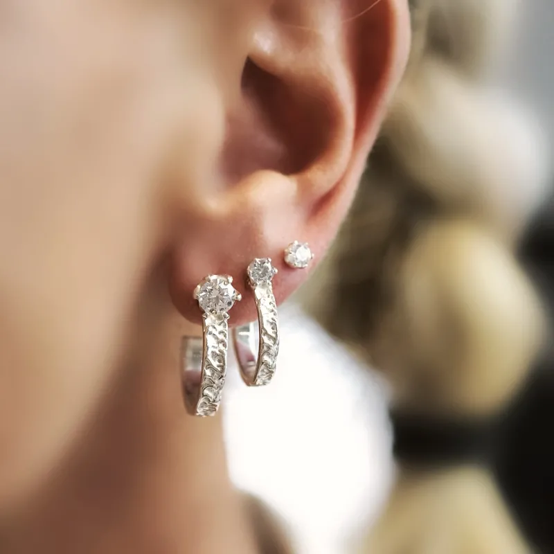 Princess hoops stone små silver – ear155>Emma Israelsson Clearance