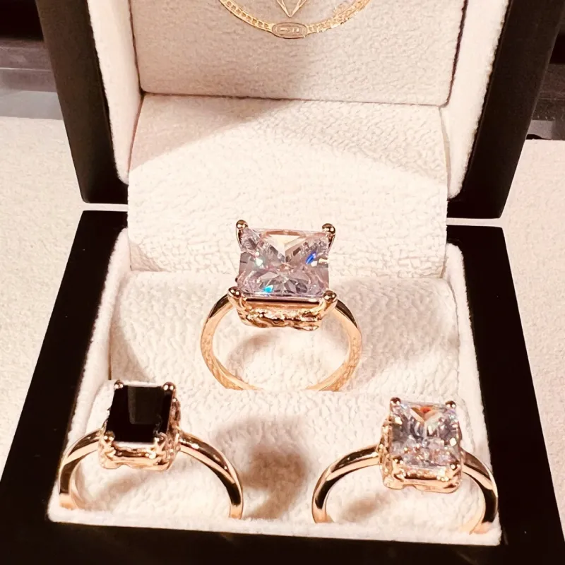 Queen Ring S Guld Ring154 – Vit>Emma Israelsson Sale