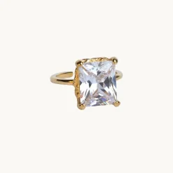 Queen Ring M Guld Ring156 – Vit>Emma Israelsson New