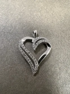 Hjärta i 18K Guld med Diamanter HJG002> Hot