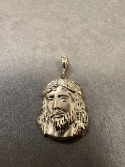 Jesus Hänge i 14K Guld JHG006> Best