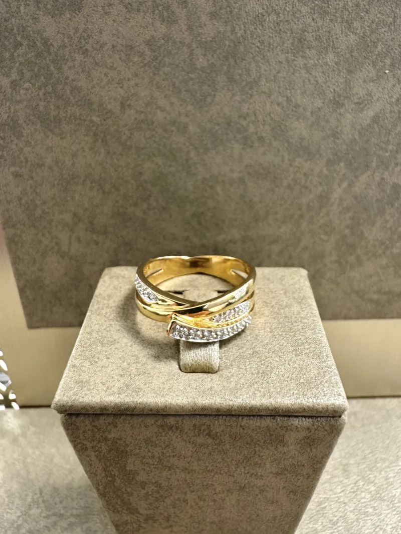 18K Guld – Diamant Ring – RBG039 ( Begagnad )> Outlet