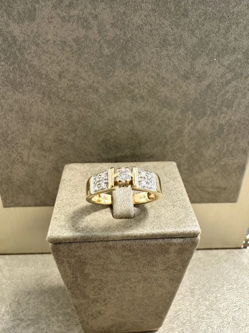 18K Guld – Solitär Ring – RBG043 ( Begagnad )> Clearance