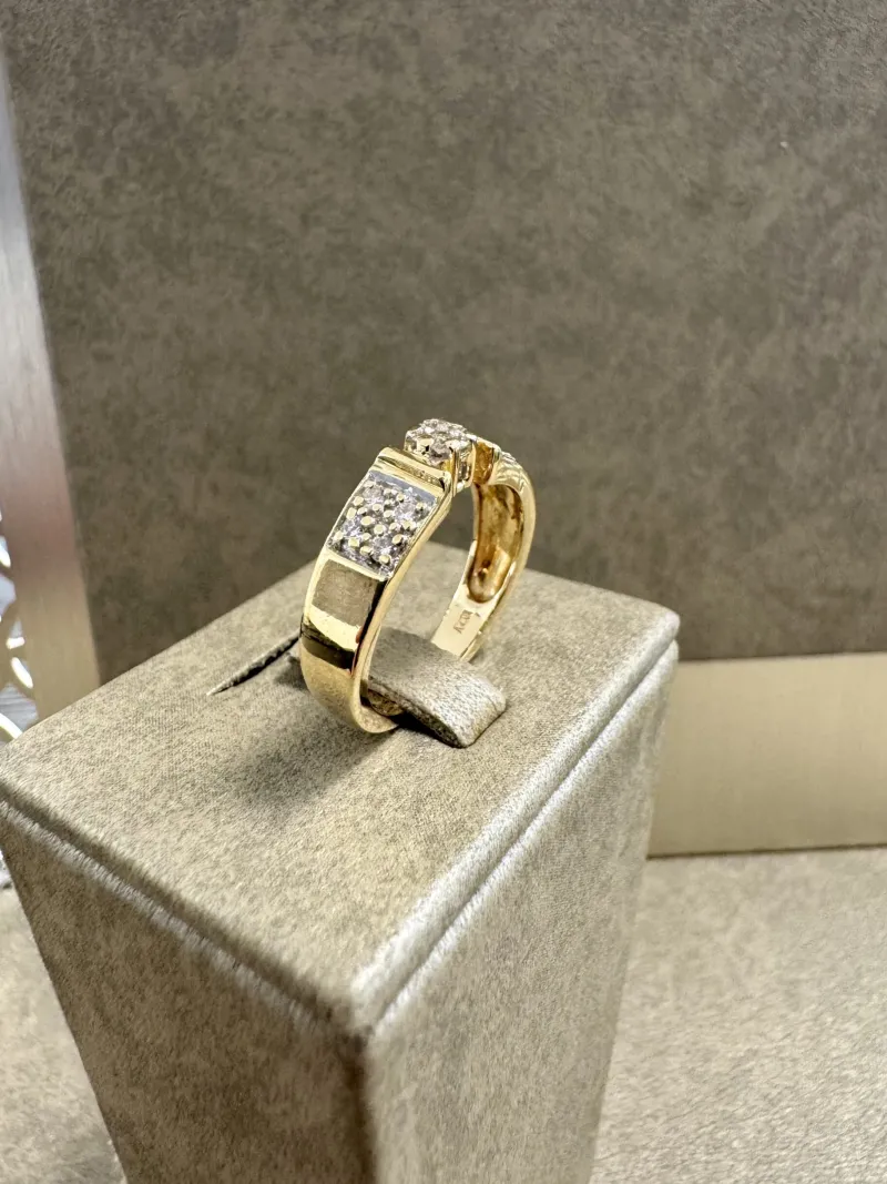 18K Guld – Solitär Ring – RBG043 ( Begagnad )> Clearance