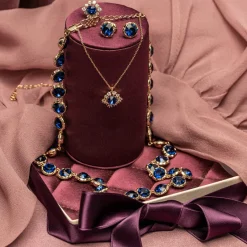 – New Emily Halsband – Nightfall><noscript><img width=