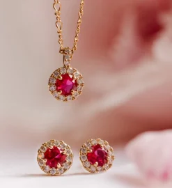 Laurie Örhängen Guld – Pink Ruby (66015)><noscript><img width=