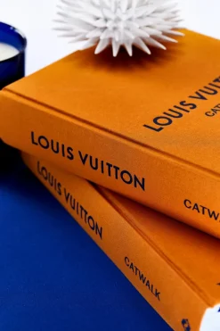 Louis Vuitton Catwalk><noscript><img width=