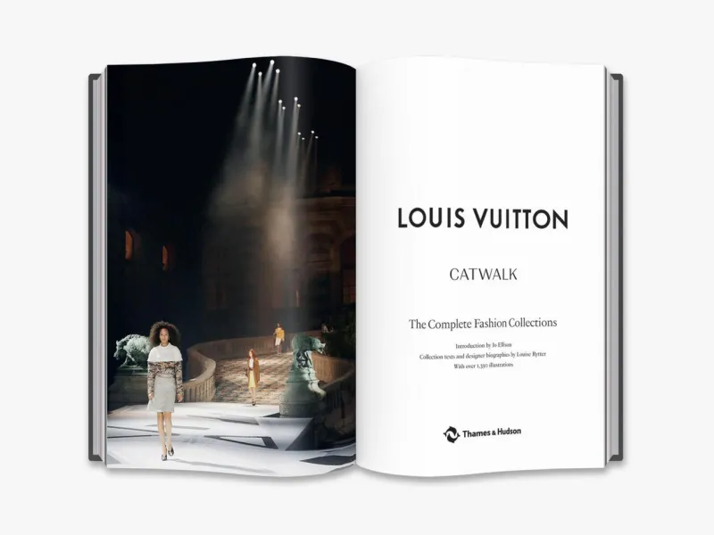 Louis Vuitton Catwalk> New