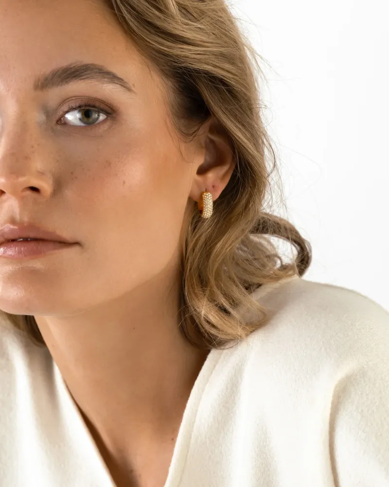 Amour Örhängen Medium Guld>Mockberg Clearance