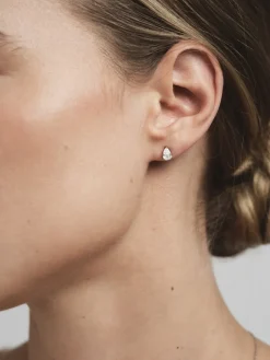 Belle Studs Medium Silver><noscript><img width=
