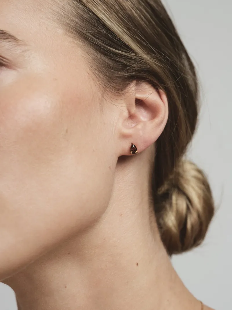 Belle Studs Örhängen Medium Guld – Coffee>Mockberg