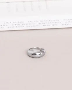 Bold Silver Ring><noscript><img width=