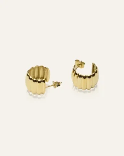 Chic Ribbed Örhängen Guld>Mockberg Online