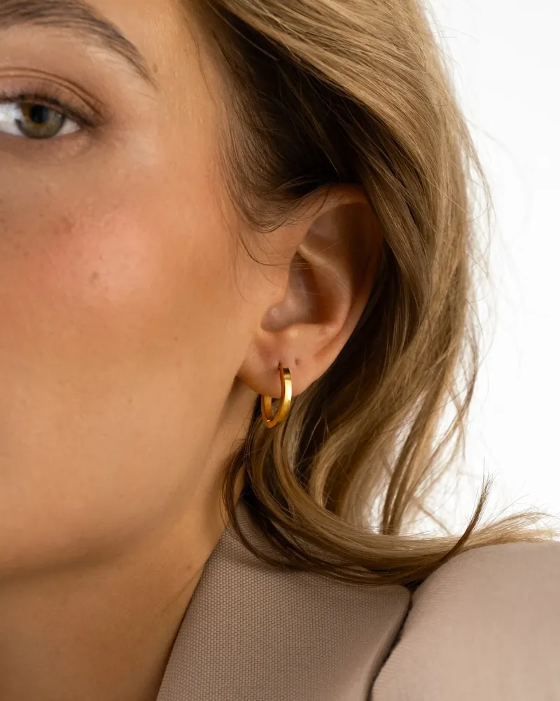 Classic Guld Medium Örhängen>Mockberg New