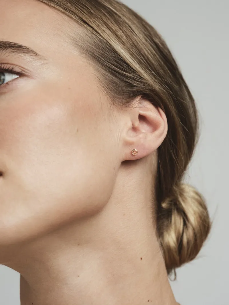 Jolie Studs Örhängen Medium Guld – Champagne>Mockberg