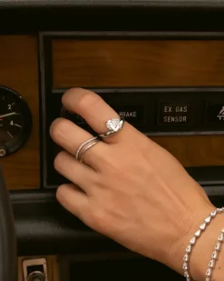 Lys Ring Silver><noscript><img width=