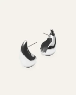 Plain Daring Small Silver Örhängen><noscript><img width=