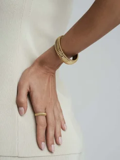 Mockberg Retro Ribbed Bangle Guld><noscript><img width=