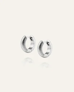 Ribbed Örhängen Medium Silver><noscript><img width=