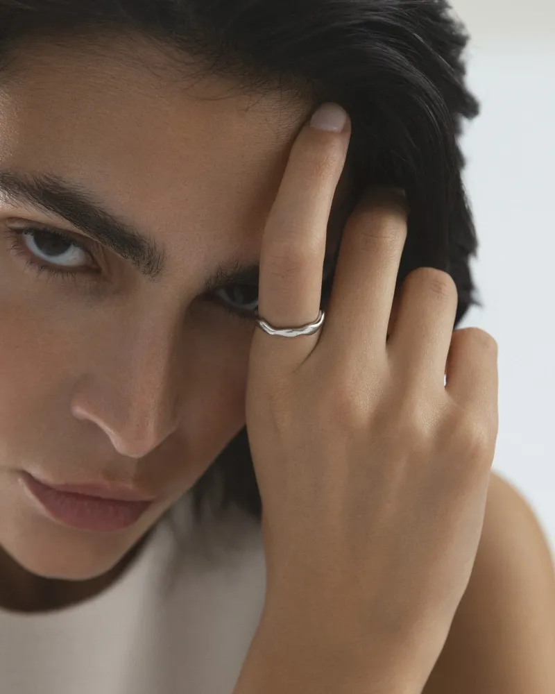 Wavy Petite Ring Silver>Mockberg Clearance