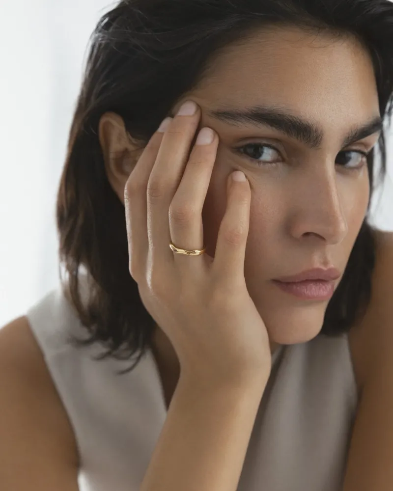 Wavy Petite Ring Guld>Mockberg New