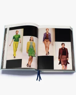 Prada Catwalk><noscript><img width=