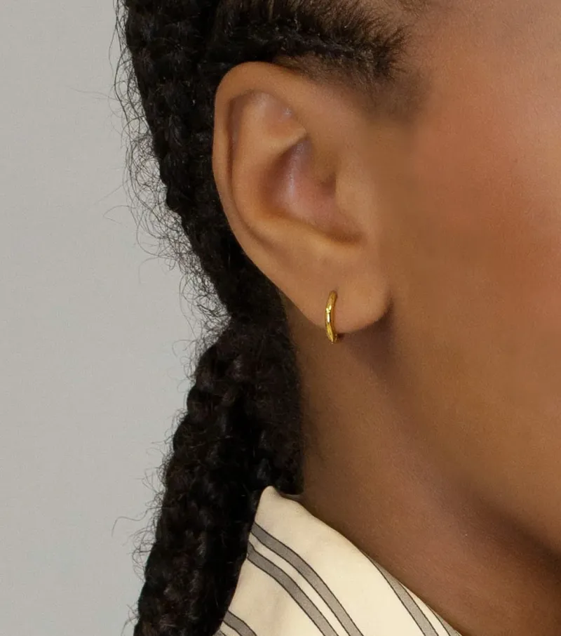 Syster P Beloved Fat Small Hoops Guld>Örhängen Discount