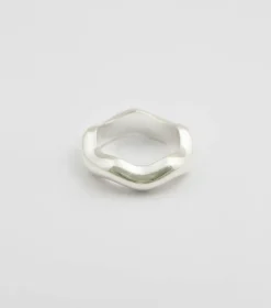Syster P Bolded Wavy Ring Silver>Ringar Online