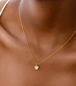 Syster P Bring Me Luck Guld><noscript><img width=