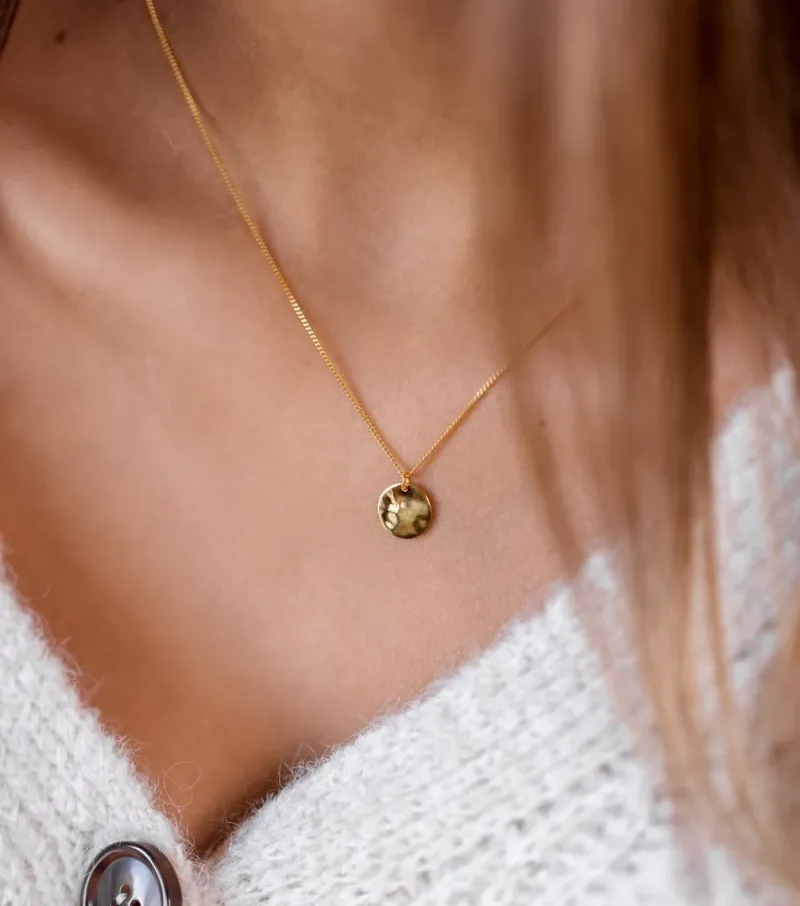 Syster P Minimalistica Hamrad Guld>Halsband New