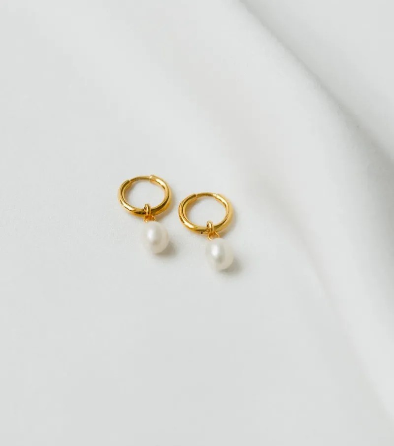 Syster P Treasure Pearl Hoop Guld>Örhängen Best