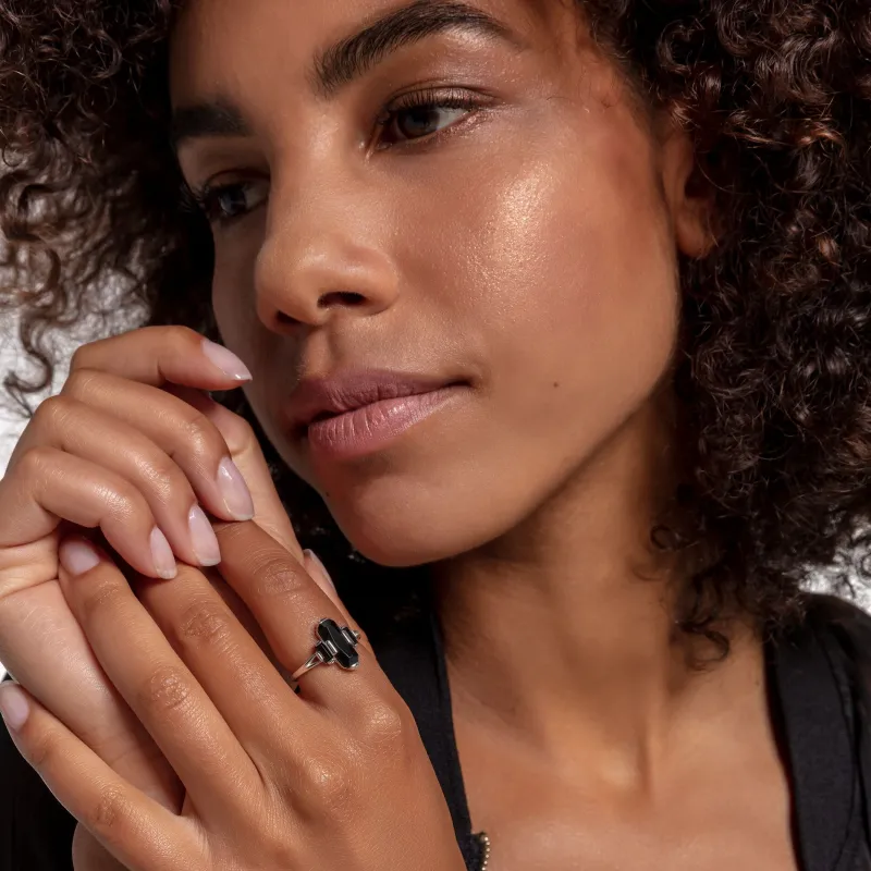 Ring Svarta Stenar- TR2267-641-11>Thomas Sabo Best