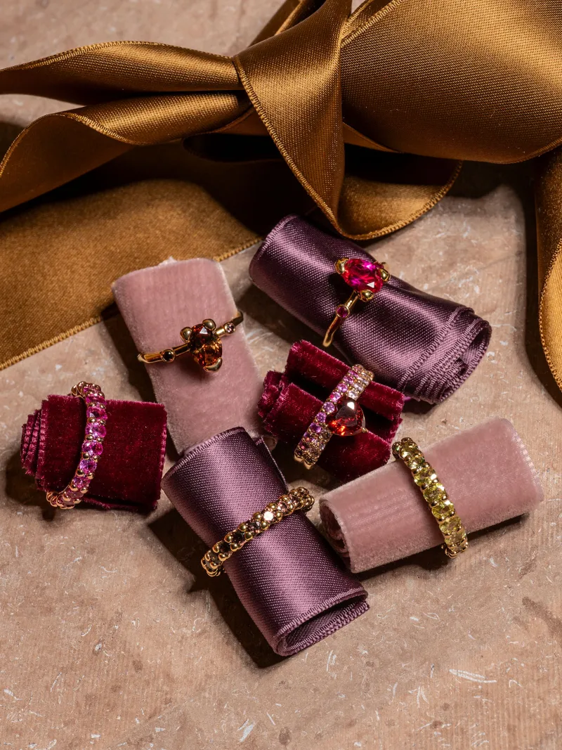 YLVA LI Embla Ring Ruby – Guld>Ringar Sale