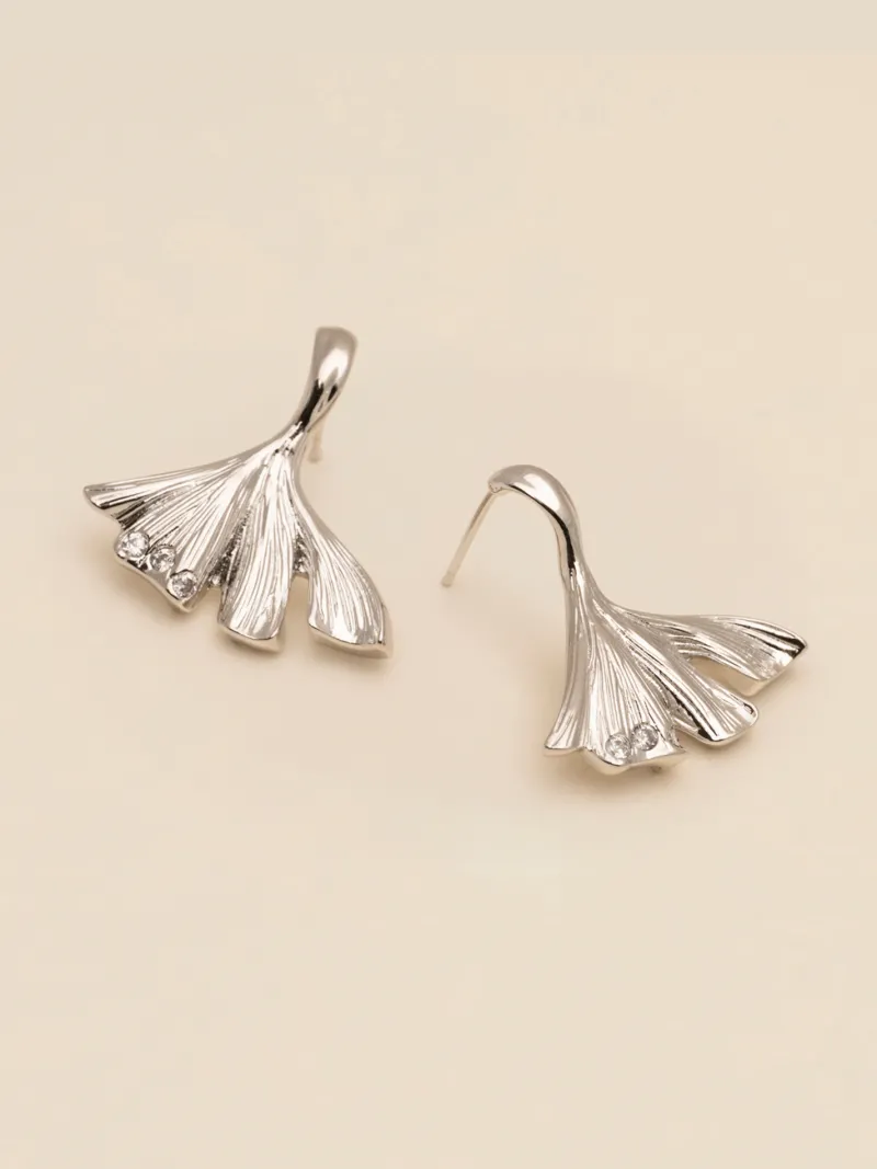YLVA LI Petite Embla leaf – Silver>Örhängen Hot